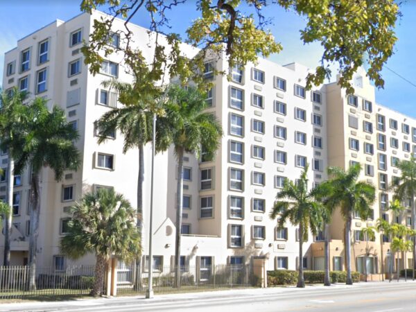 Edision Apt. - Kenneth Choquette