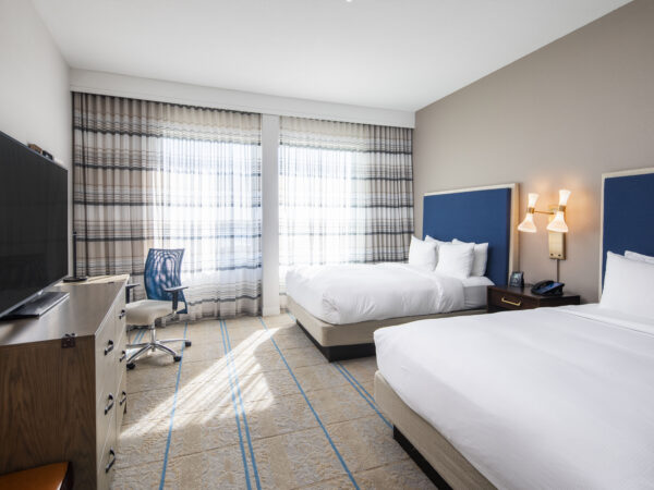 HiltonAustin_002