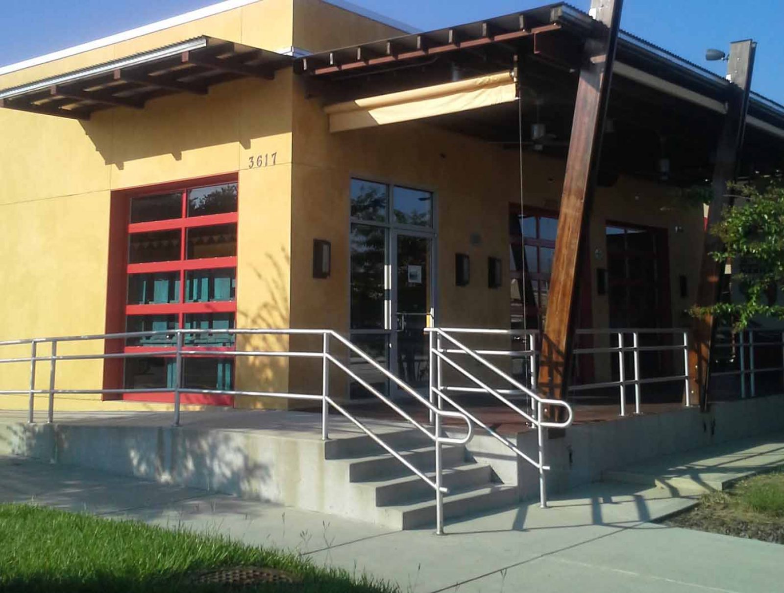 BlazePizza_Gville_UCF before exterior